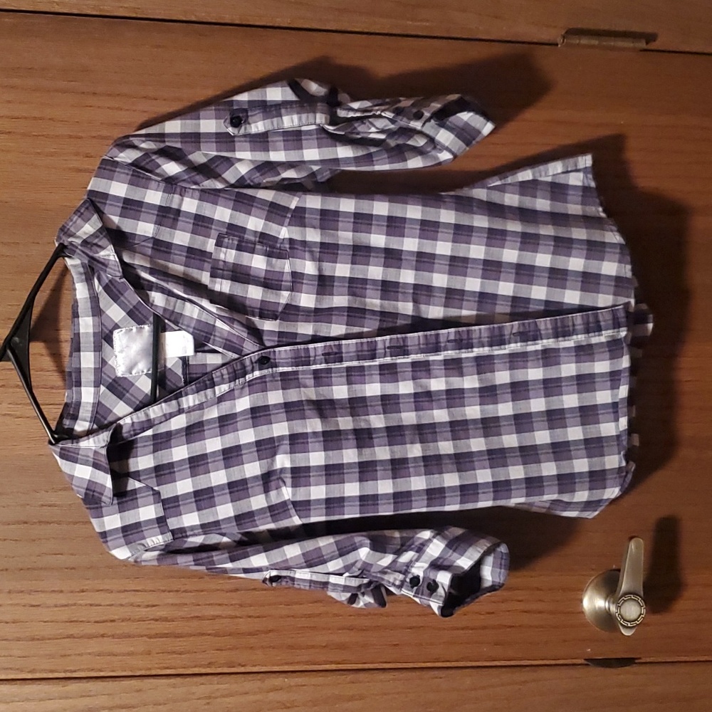 Size M Gray/White/Black flannel